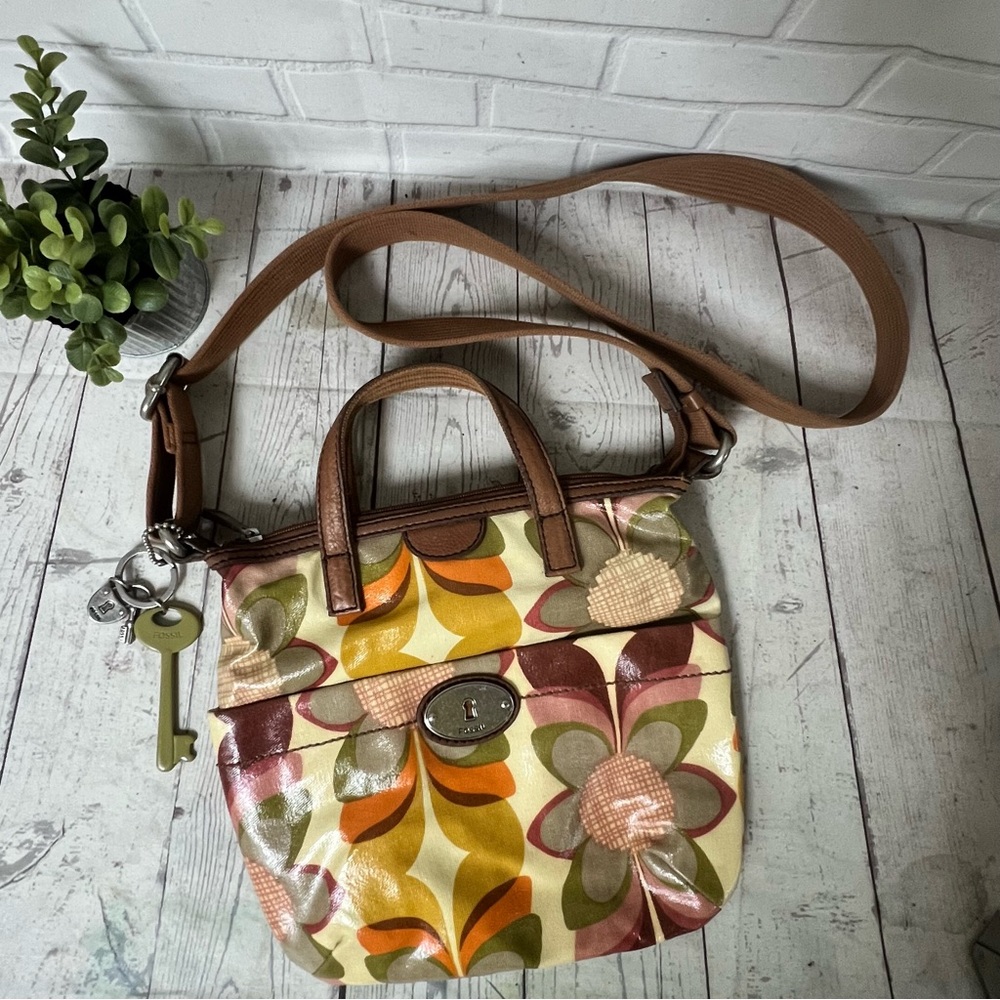 Vintage Fossil Key-Per Floral Crossbody Bag Purse Handles Strap Orange Green